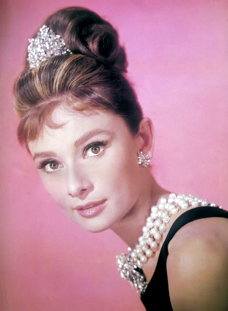 Download Audrey Hepburn / Celebrities Female wallpaper / 732x1000