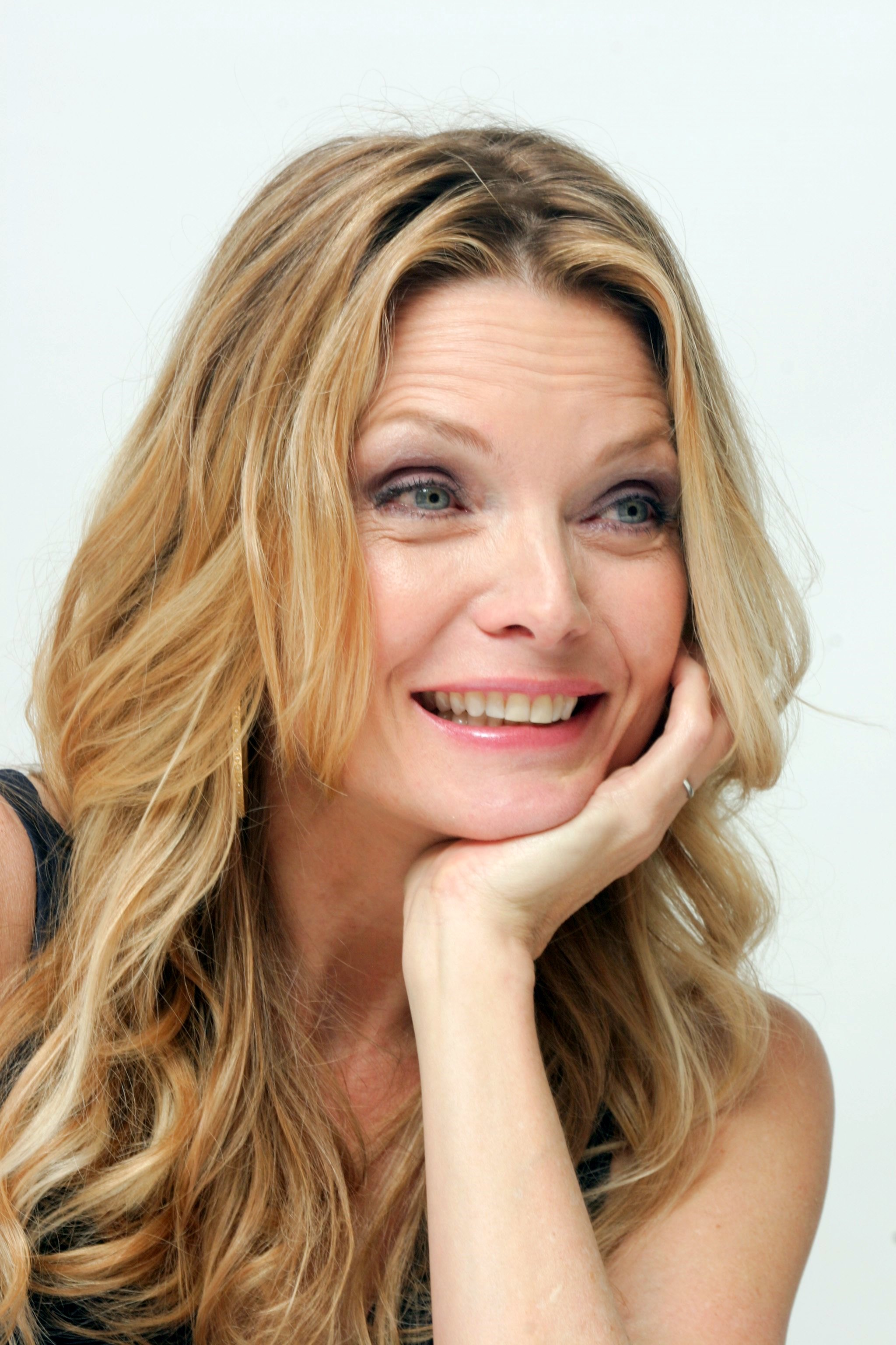 Michelle Pfeiffer - Gallery Colection
